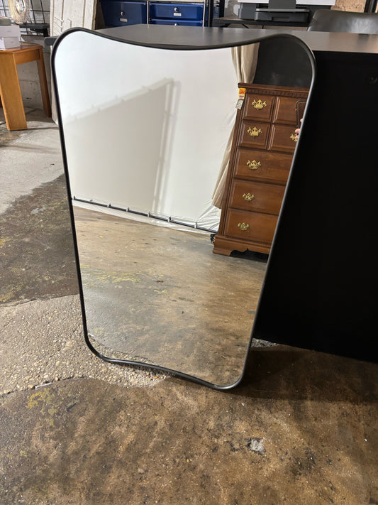 Ponti F.A. 33 Rectangular Wall Mirror - Black Brass / 21.25'' W x 0.98'' D x 31.