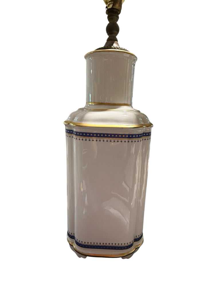 Blue/white/gold ceramic lamp, classic, 26"H x 14"W x 14"D