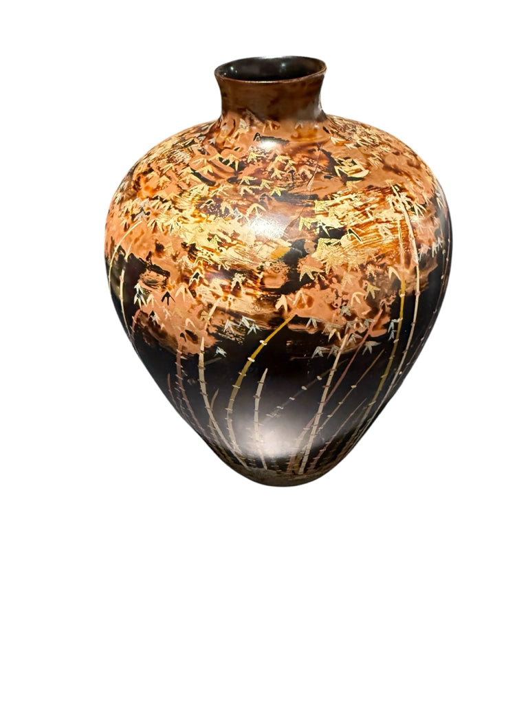 Vietnamese lacquered wood vase, handpainted, 6"H