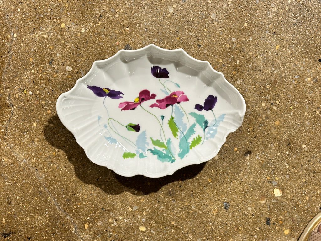 Vintage Richard Ginori bowl, floral, 9.5"L x 7"W x 1"H