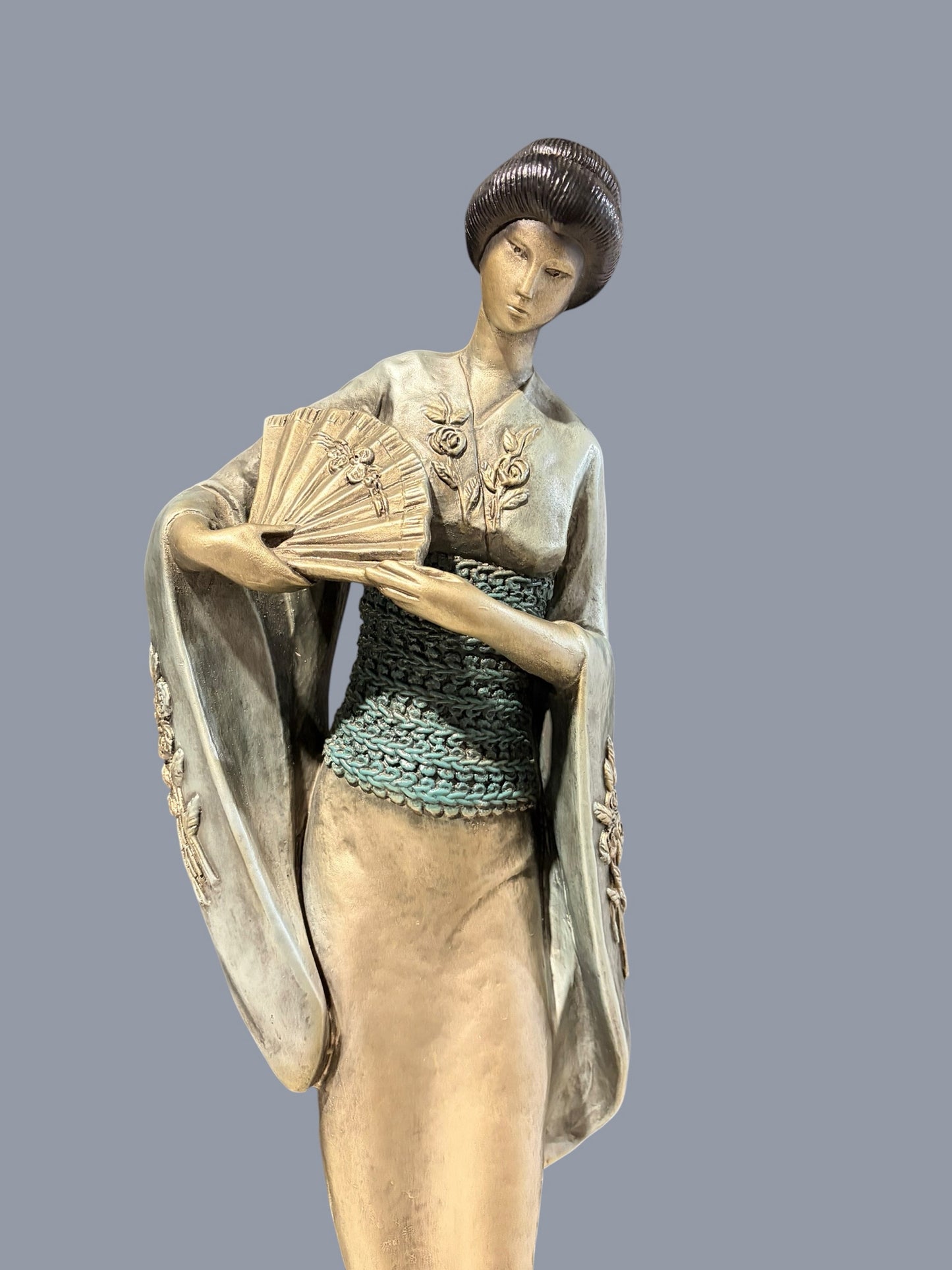 VTG "Gakutei" (1987) by Austin Productions, 27"H x 11"W x 6.5"D