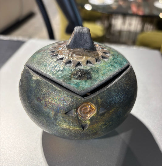Roku Asian Pottery - with lid 4"W x 4"H