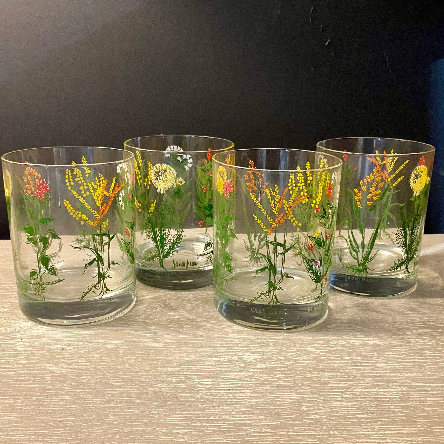 Set of 6 Neiman Marcus Highball, 4.1 "H x 3.25"D