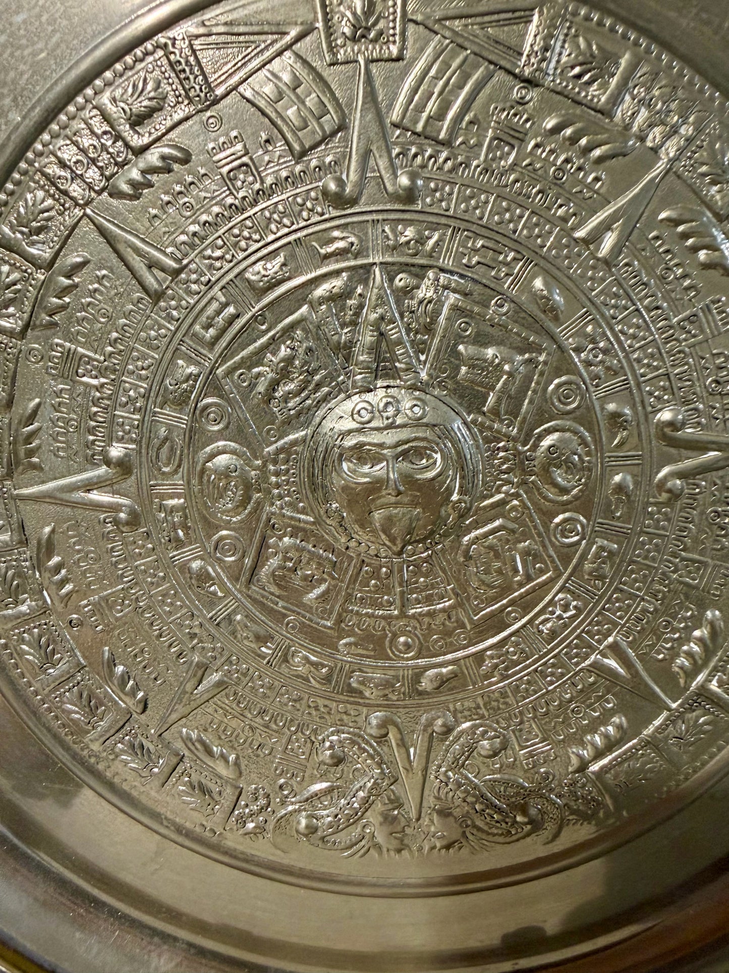 VTG Mexican Aztec Calandar, Motherof Pearl & Alpaca Silver, 11"Dia x .5"D
