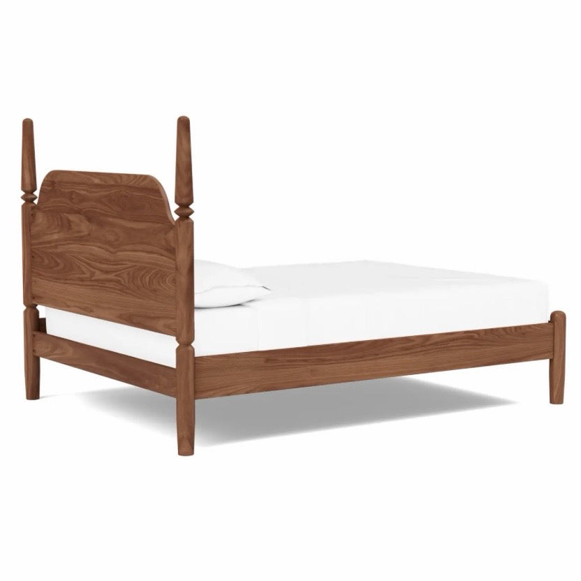 NEW Potomac Two Poster King Bed, Walnut, 87.4"D x 81.65"W x 56"H