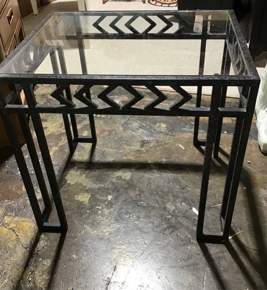 Outdoor Glass Top Side Table/ Metal Base 27" L x 22" W x24" H