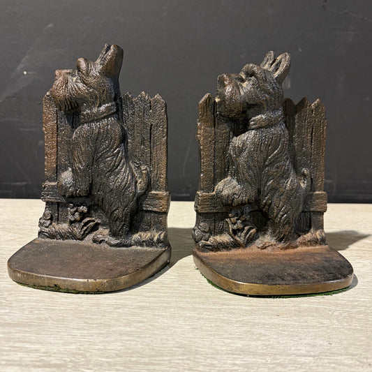 Vintage Iron Scottie Bookends, 6"H, 4"W x 3"D