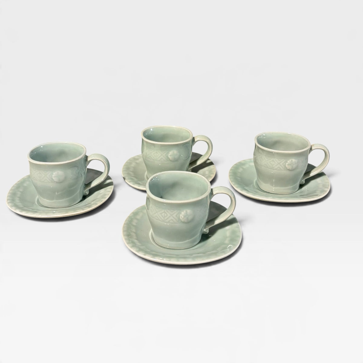 VTG Celadon Elephant Tea Set, 9.5"W x 4"D x 8"H