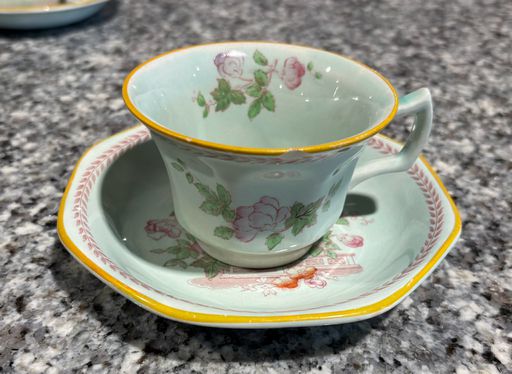 Calyx Ware Tea Cup & Saucer 6" D