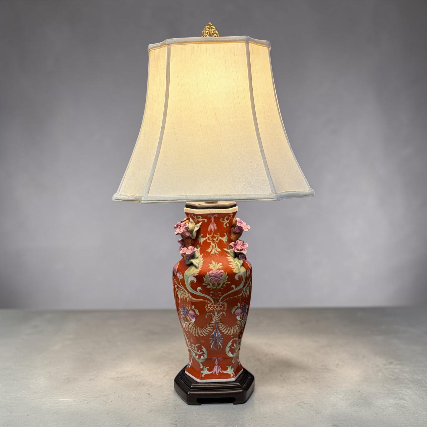 VTG Ceramic 'Cornucopia' Lamp, 30"H x 15"D x 15"W
