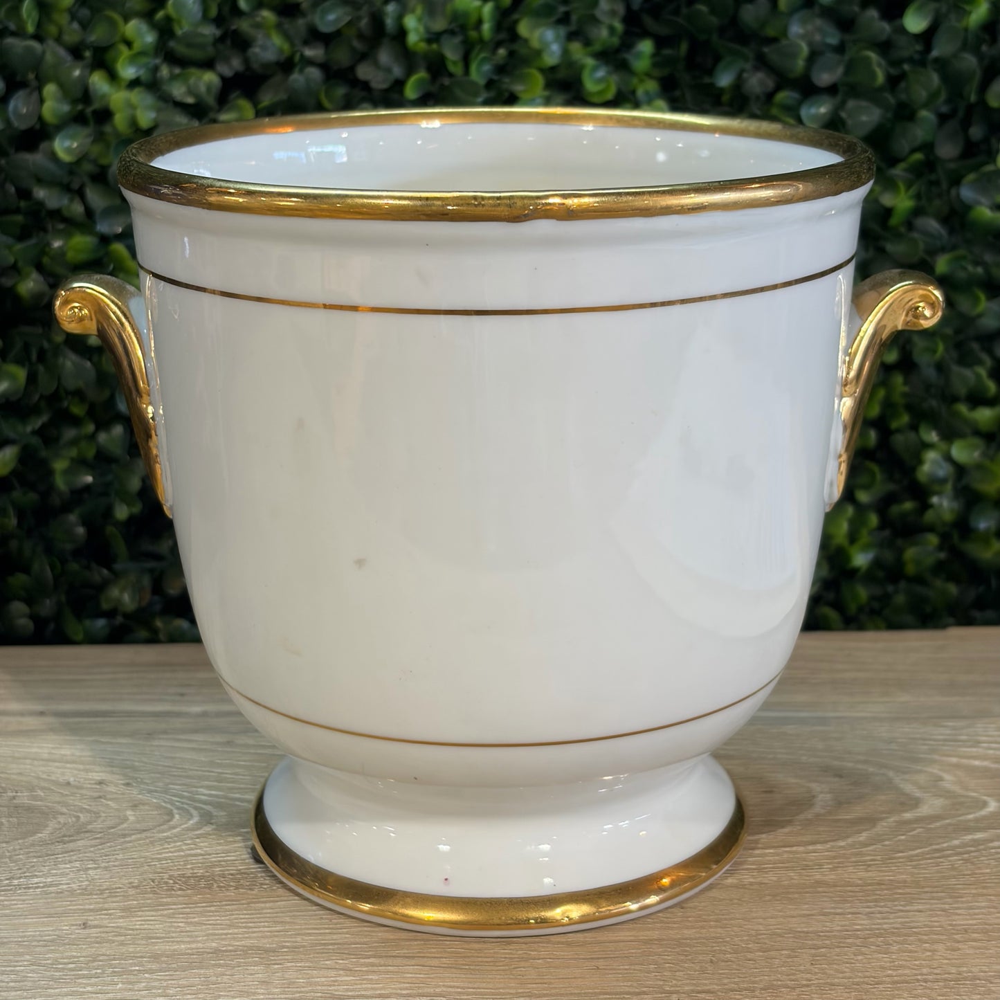 VTG White & Gold Porcelain Cachepot, 6"H x 6"Dia