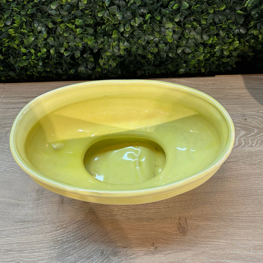 VTG Oval Pedestal Planter, 9.5"W x 5.25"H x 5.5"D