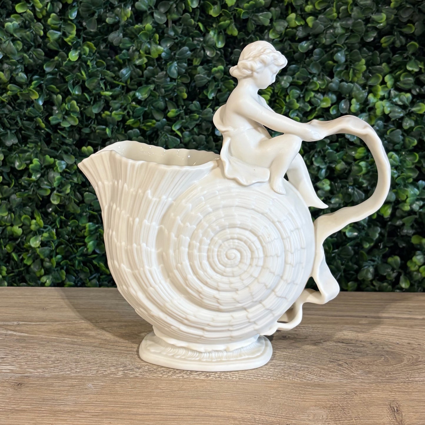 Retired Walter Scott Lenox Shell Vase 7.75" H x 7.5" W