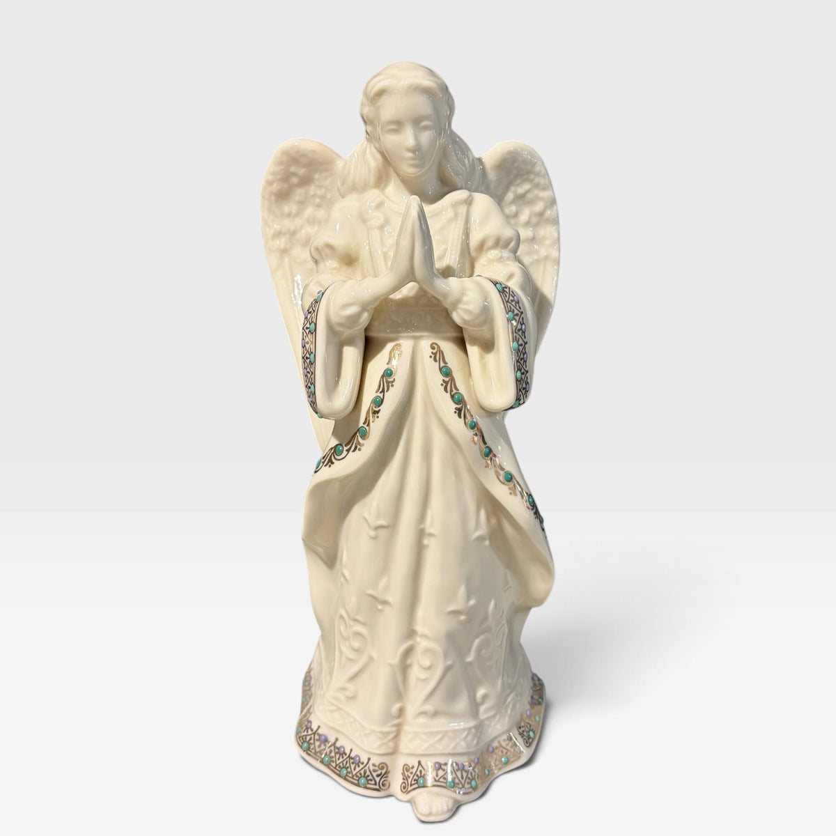 VTG Lenox "Angel of Love", 4"W x 4"D x 9.5"H