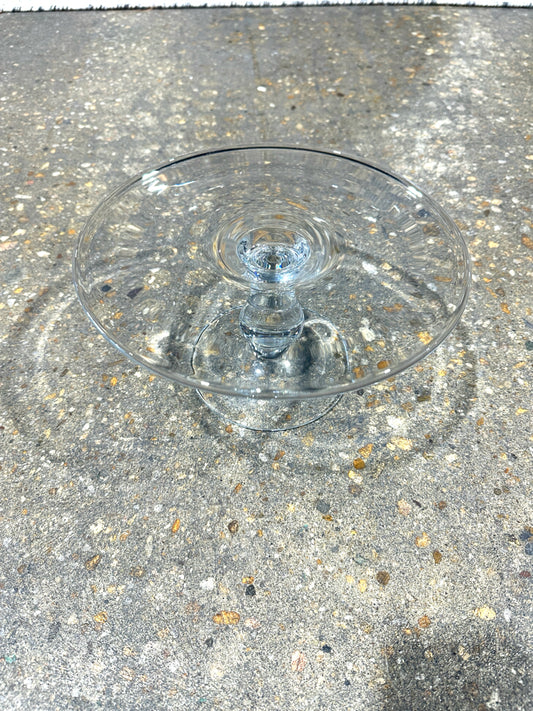 Glass cake stand, 9.5"D