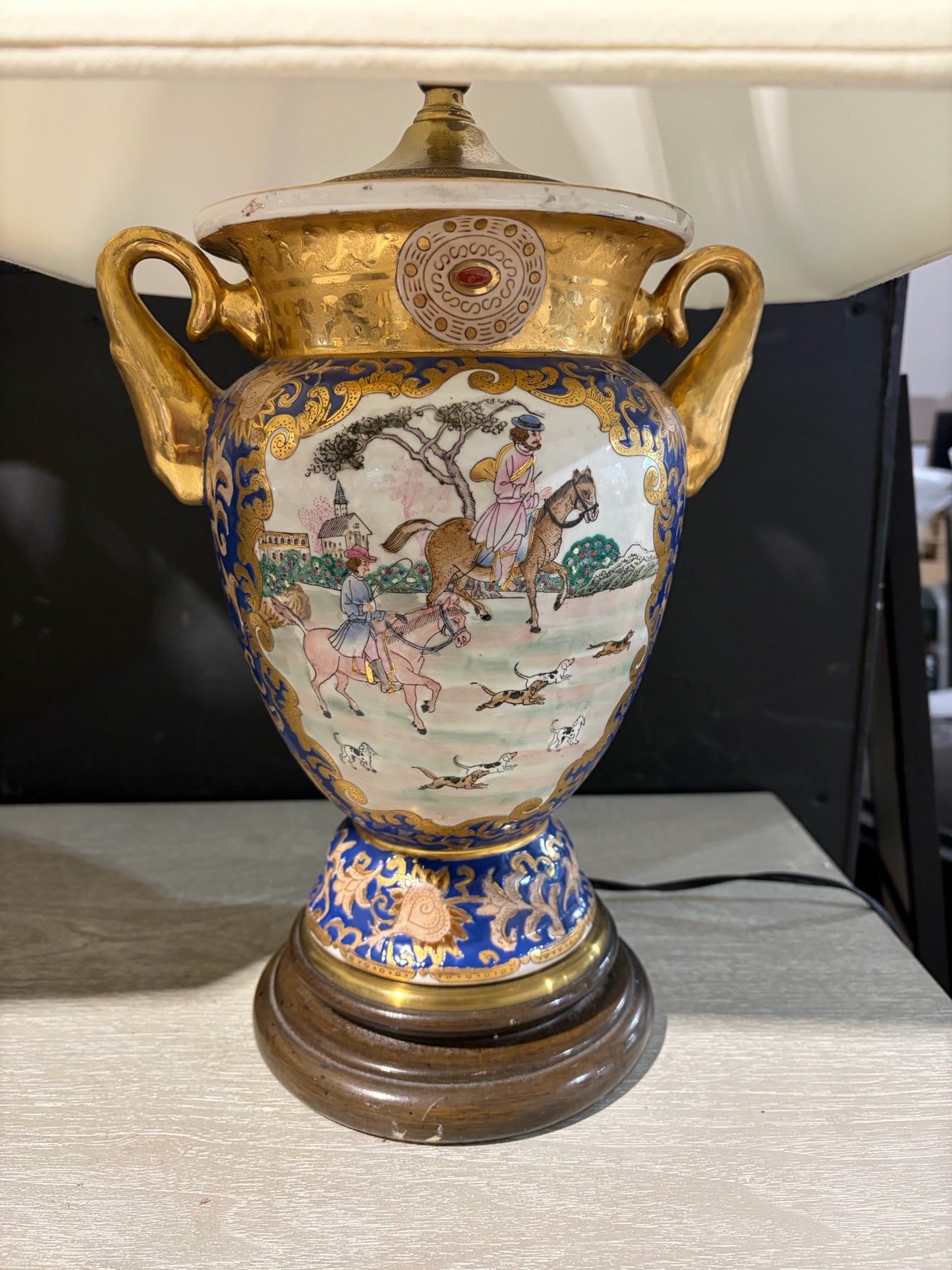 Pair of VTG Chinoiserie Urn Lamp, Blue/Gold, Equestrian, 26"H