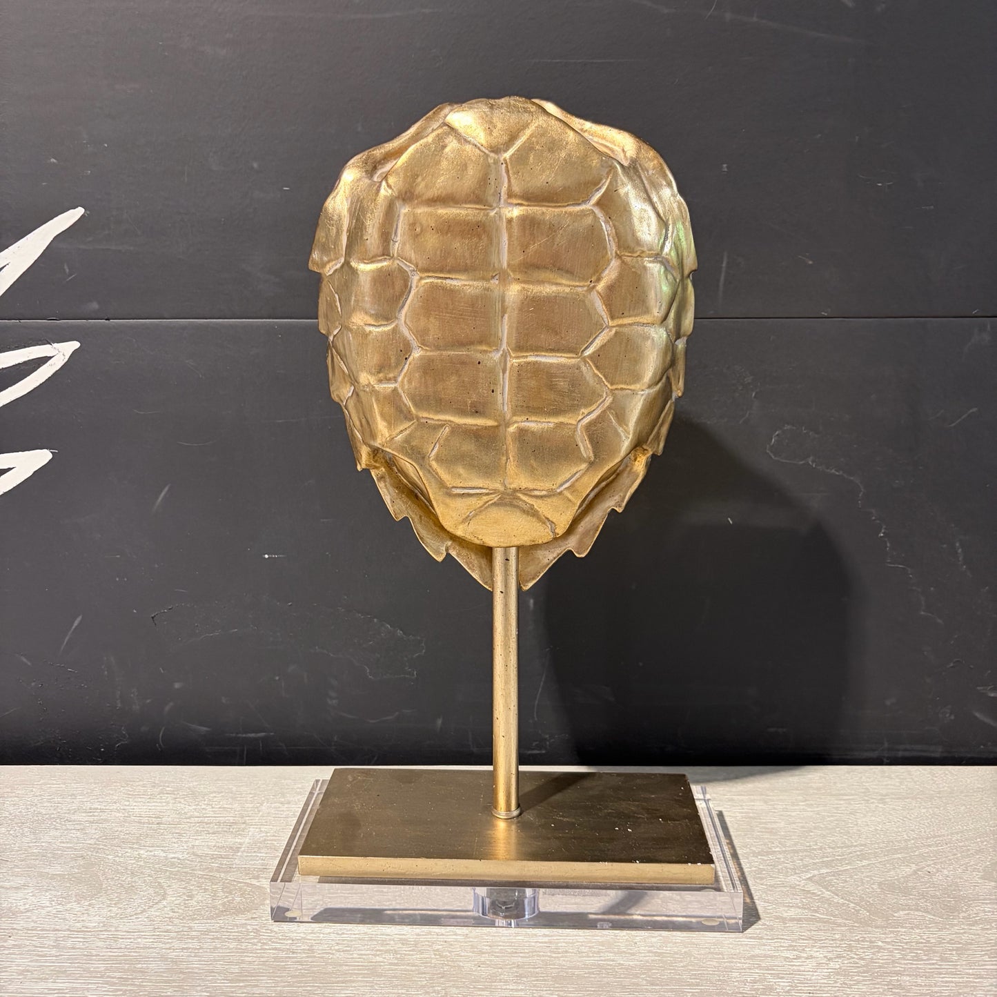 Gold Resin Tortoise Shell Finial, 10.5"W x 5"D x 18"H