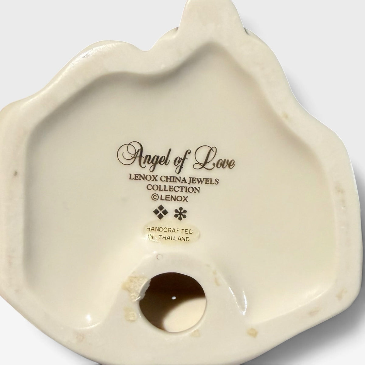 VTG Lenox "Angel of Love", 4"W x 4"D x 9.5"H