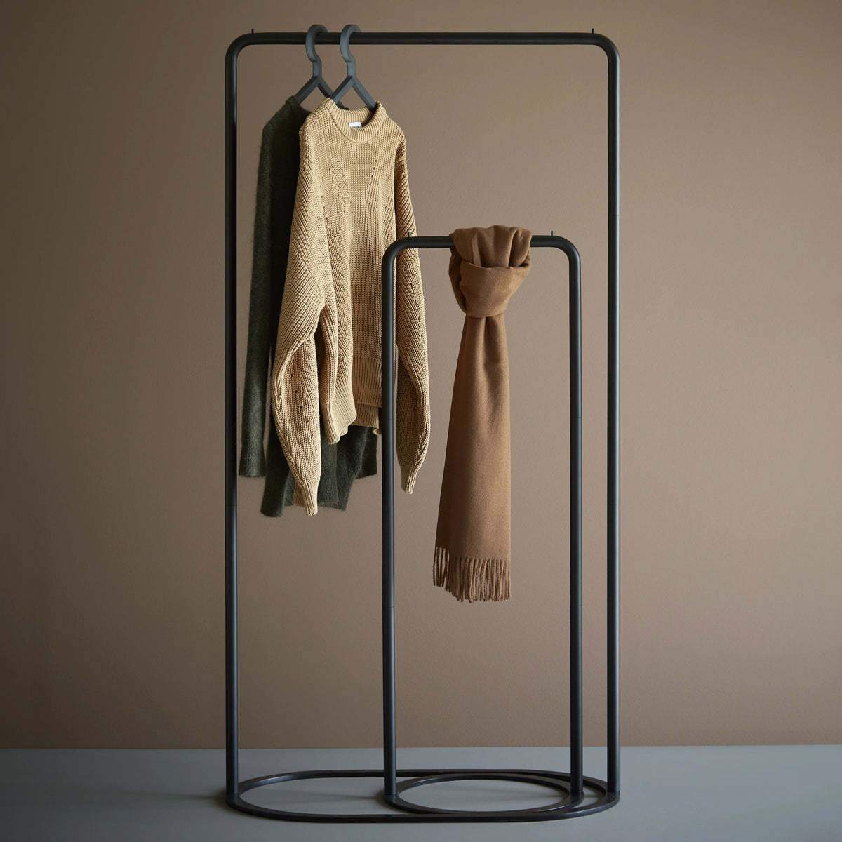 WOUD O&O Clothes Rack, Large, Black, Metal, 31.9" W x 18.9" D x 62.6" H