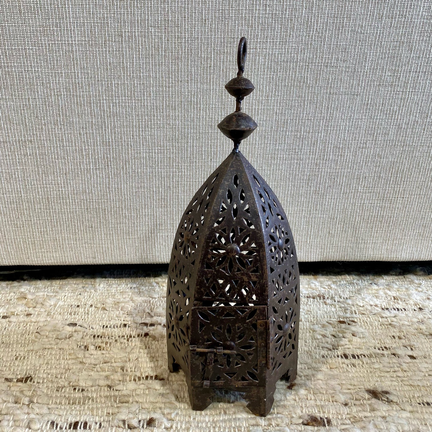 Med. Moroccan Lantern, 6.75"W x 6.75"D x 17.25"H