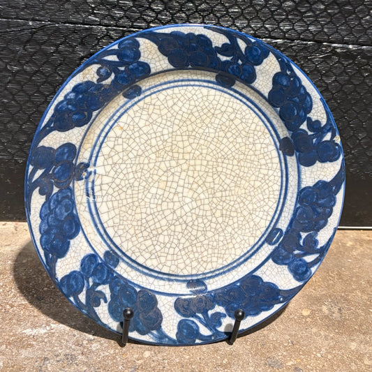 Vintage Dedham Pottery Grapes Plate, 8.5"Dia x 1"D
