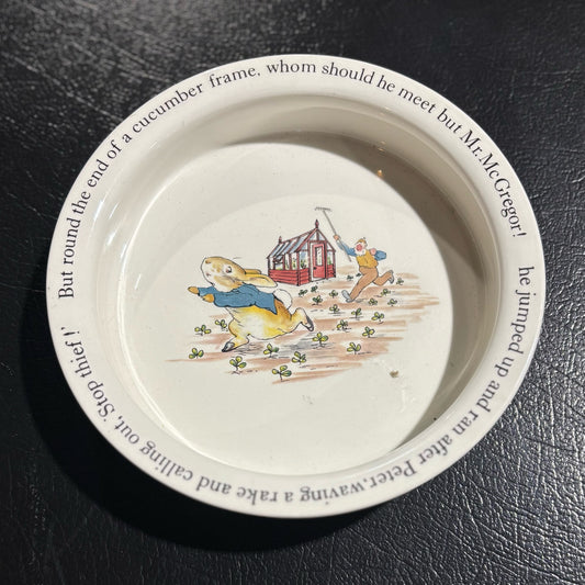 Vintage Wedgwood Peter Rabbit Bowl, "Stop thief", 6.5" D x 1.5" H