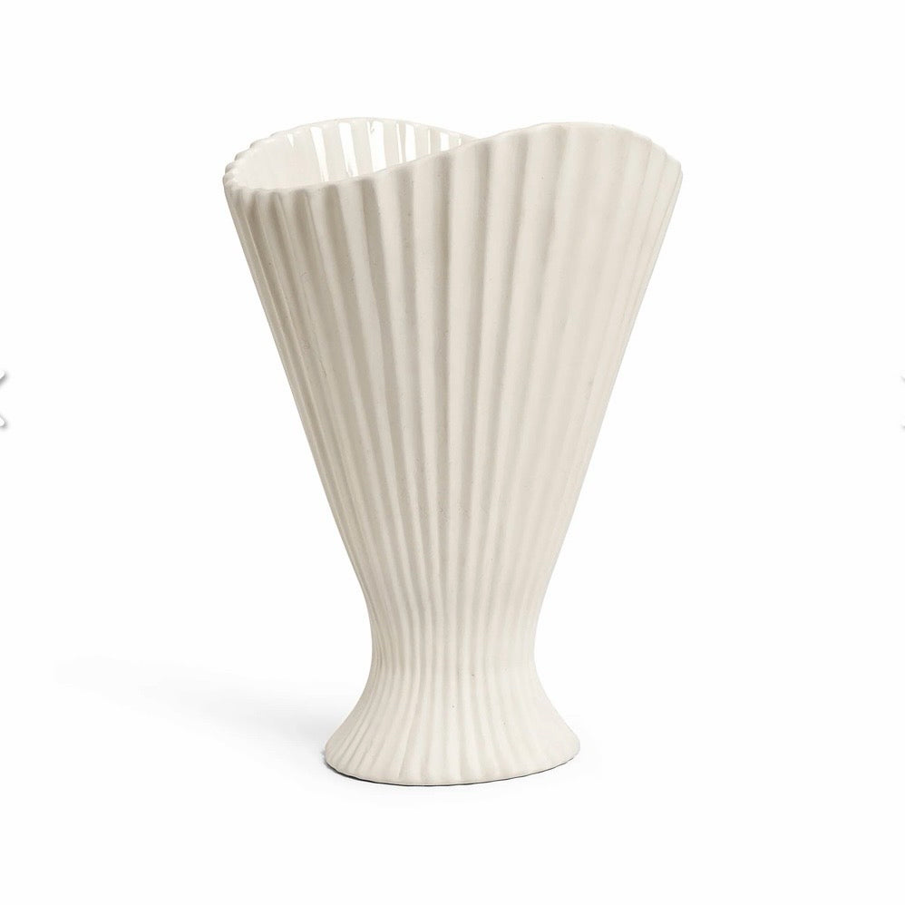 NEW Fountain Vase, Cream,  9.1"W x 7.3" D x 12"H