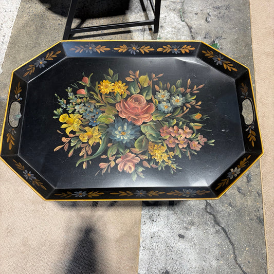 VTG Tole tray table, blk/floral, 26"W x 18"D x 19"H