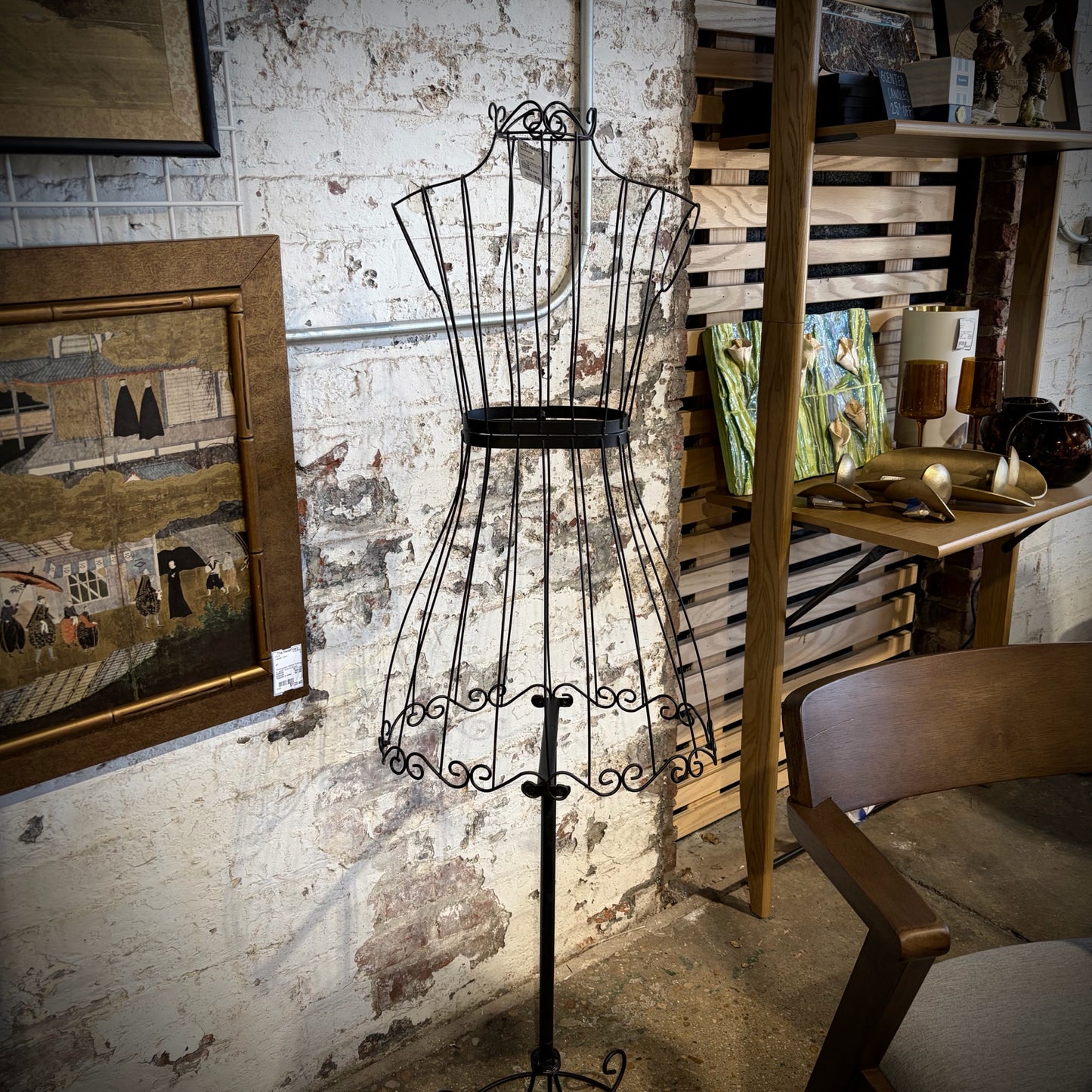 Wire mannequin, decor only, 16"W x 10"D x 33"H