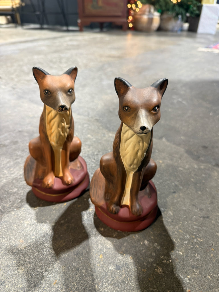 PAIR of ceramic foxes, 8"H x 4"W x 4"D