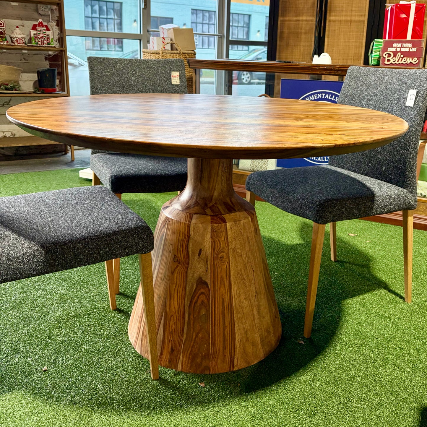 Mordern Rustic Wood Dining Table, 46"W x 46"D x 29.5"H