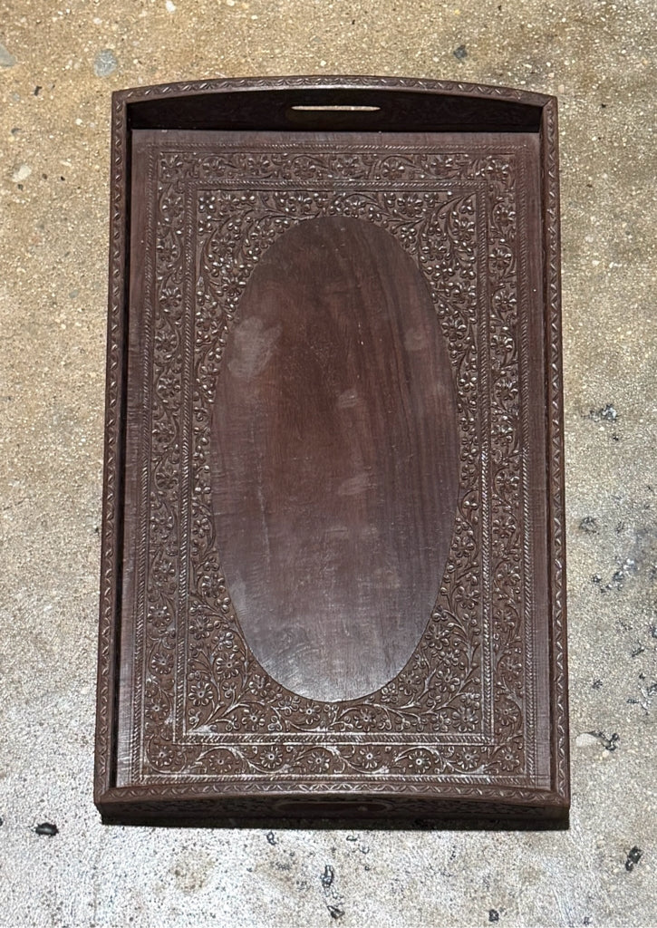 VTG Ornately carved wood tray, med
